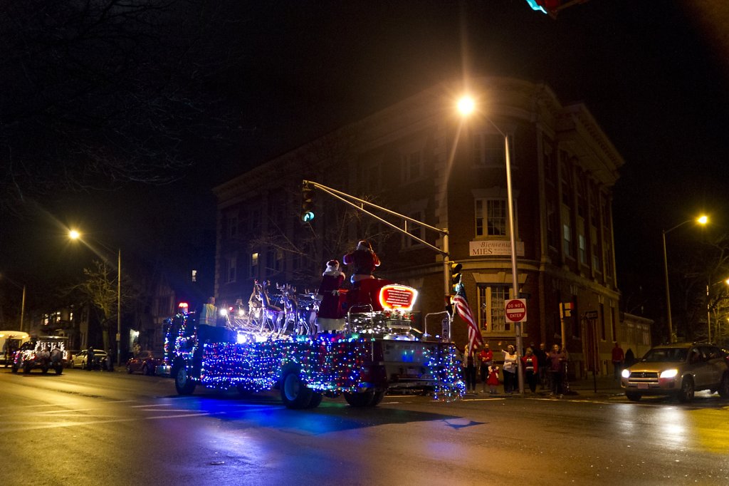 Lynn Christmas Parade 2015